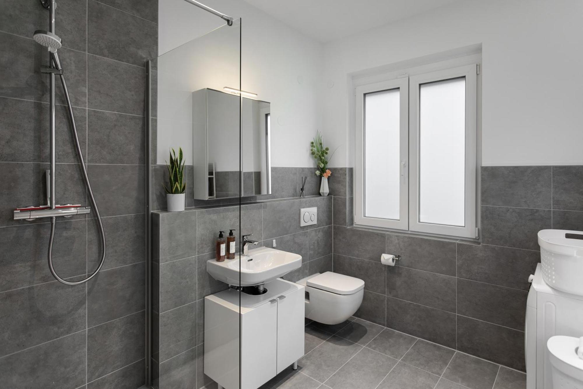 Rosenberg-Suites - Zentral, Stellplatz, Grosse Terasse, Business & Privat Гайльбронн Екстер'єр фото
